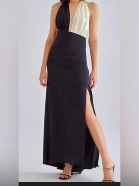 Silk Maison Halter Dress Sz M